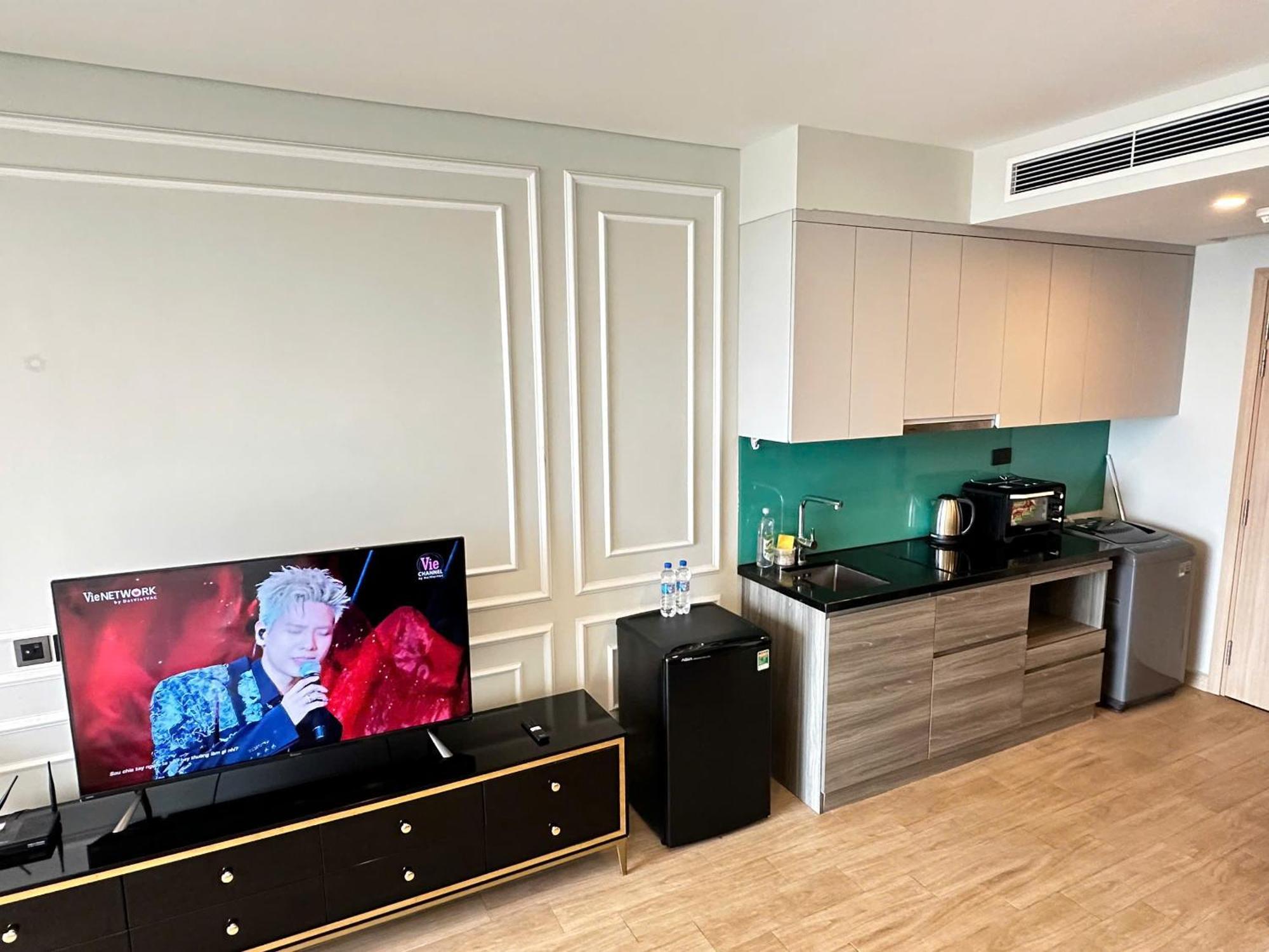 Comzy Ha Long Homestay Extérieur photo